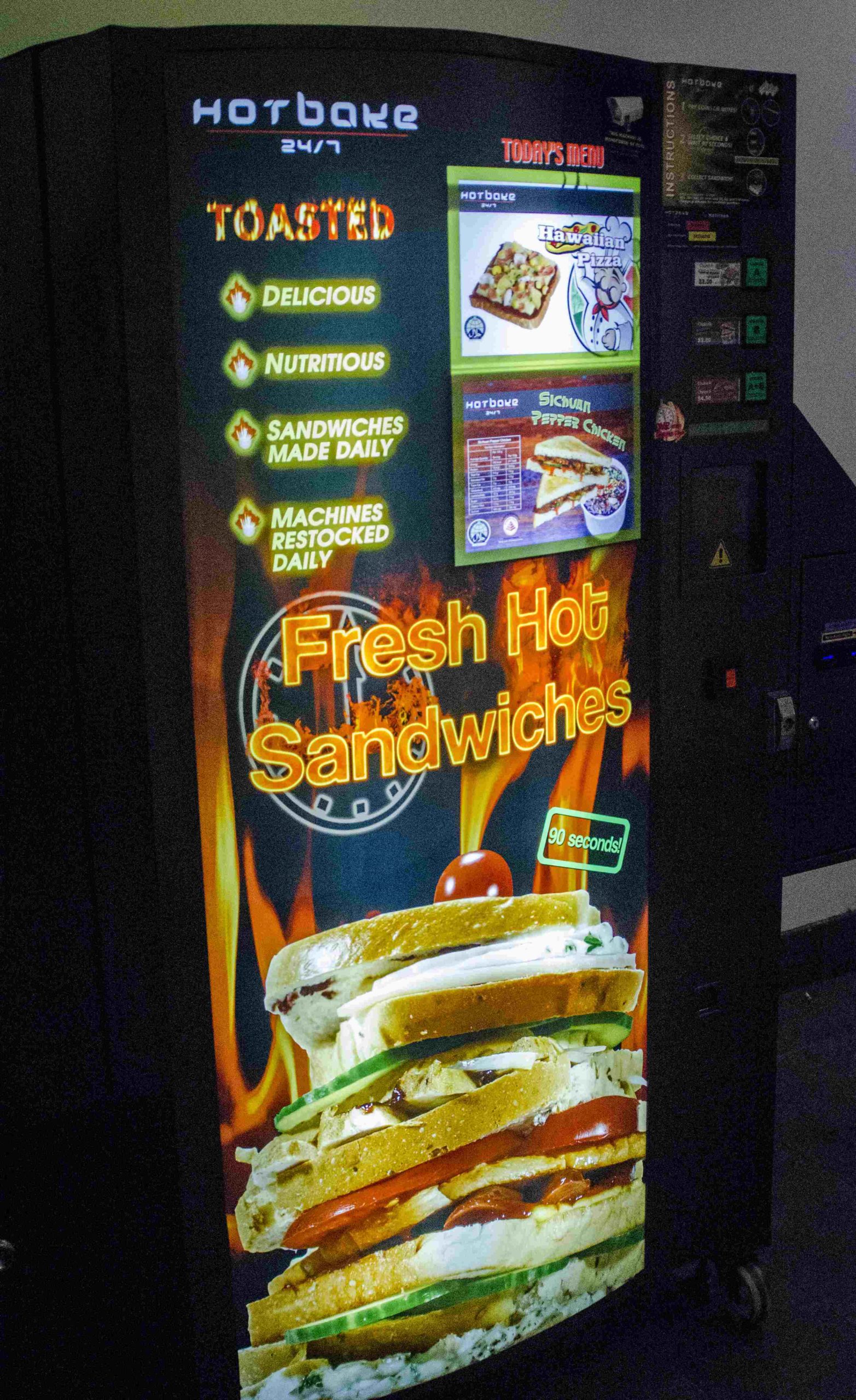 Visit Singapore City: Sandwich Machines!
