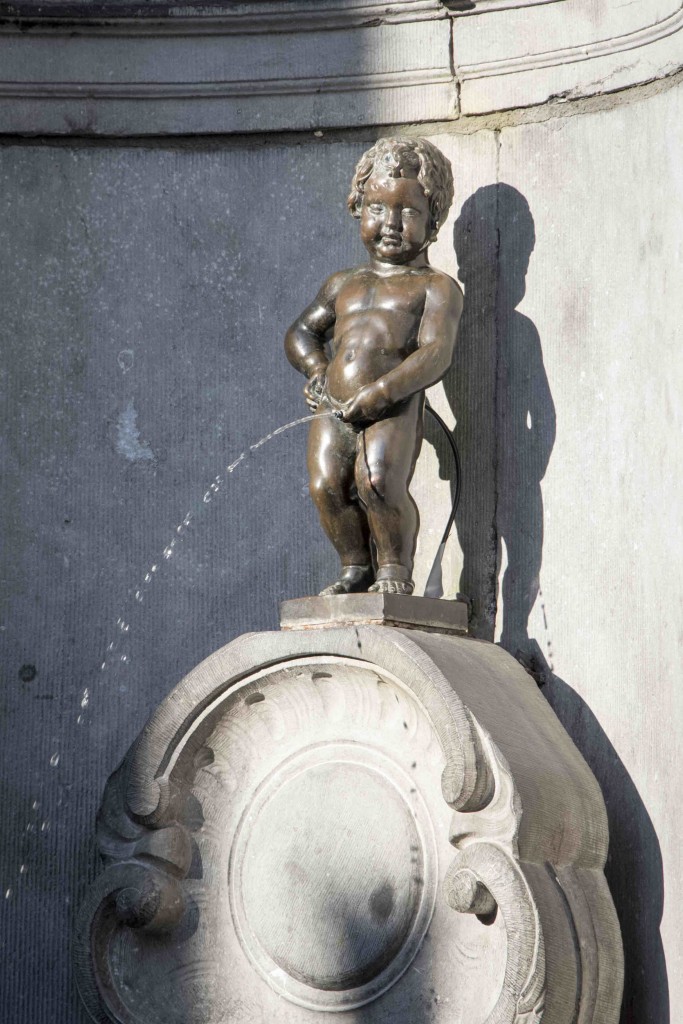 The iconic Manneken Pis statue in Brussels