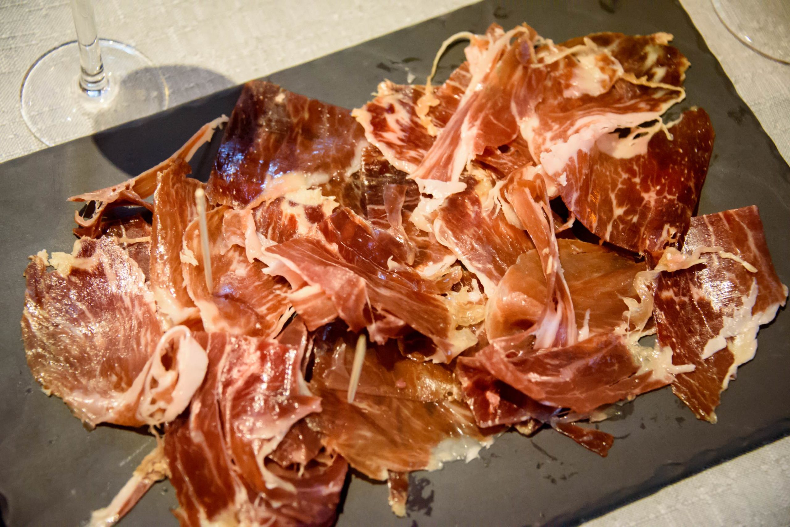 Le Vingt4: jambon bellota