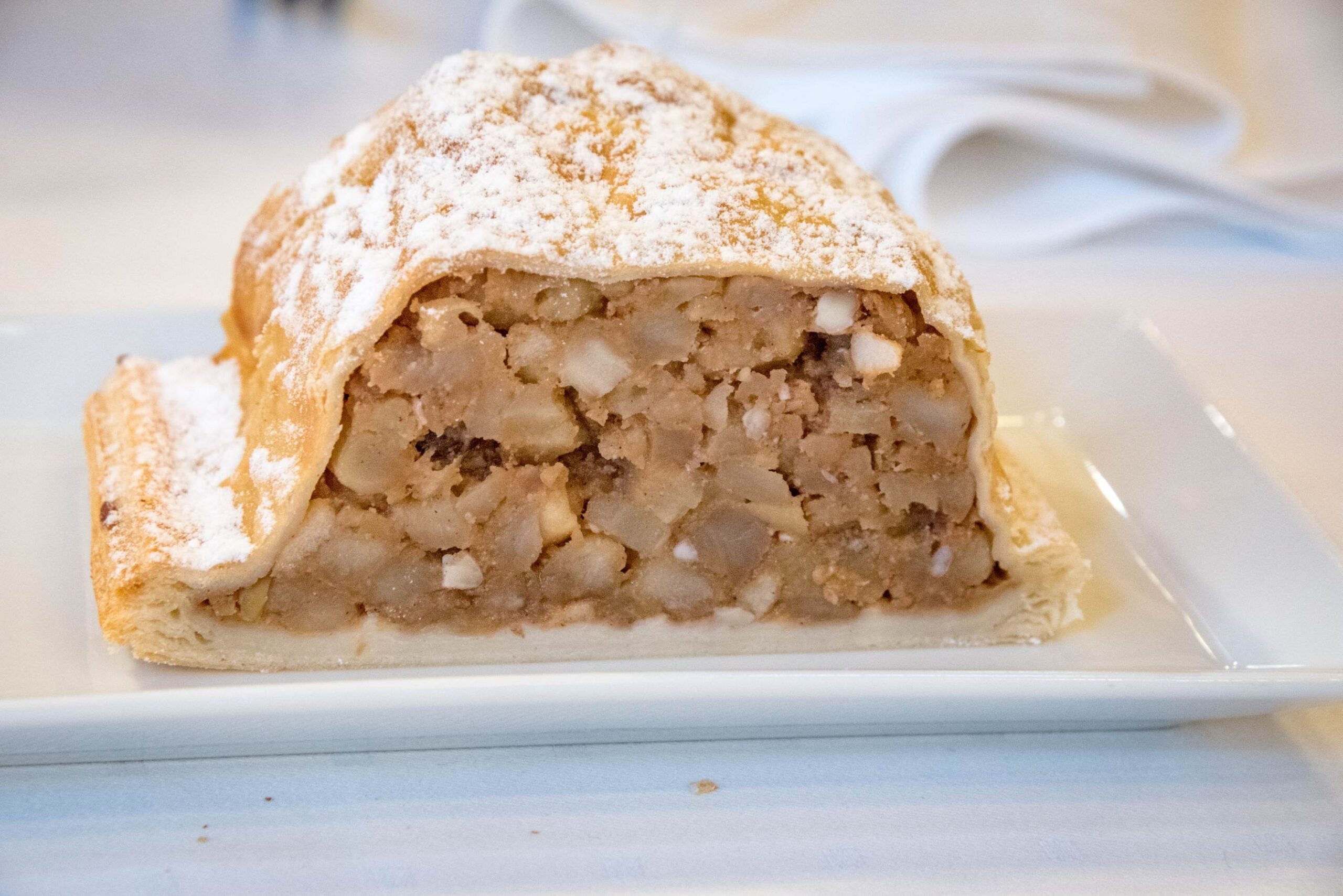 Cafe imperial, Prague - Strudel aux pommes