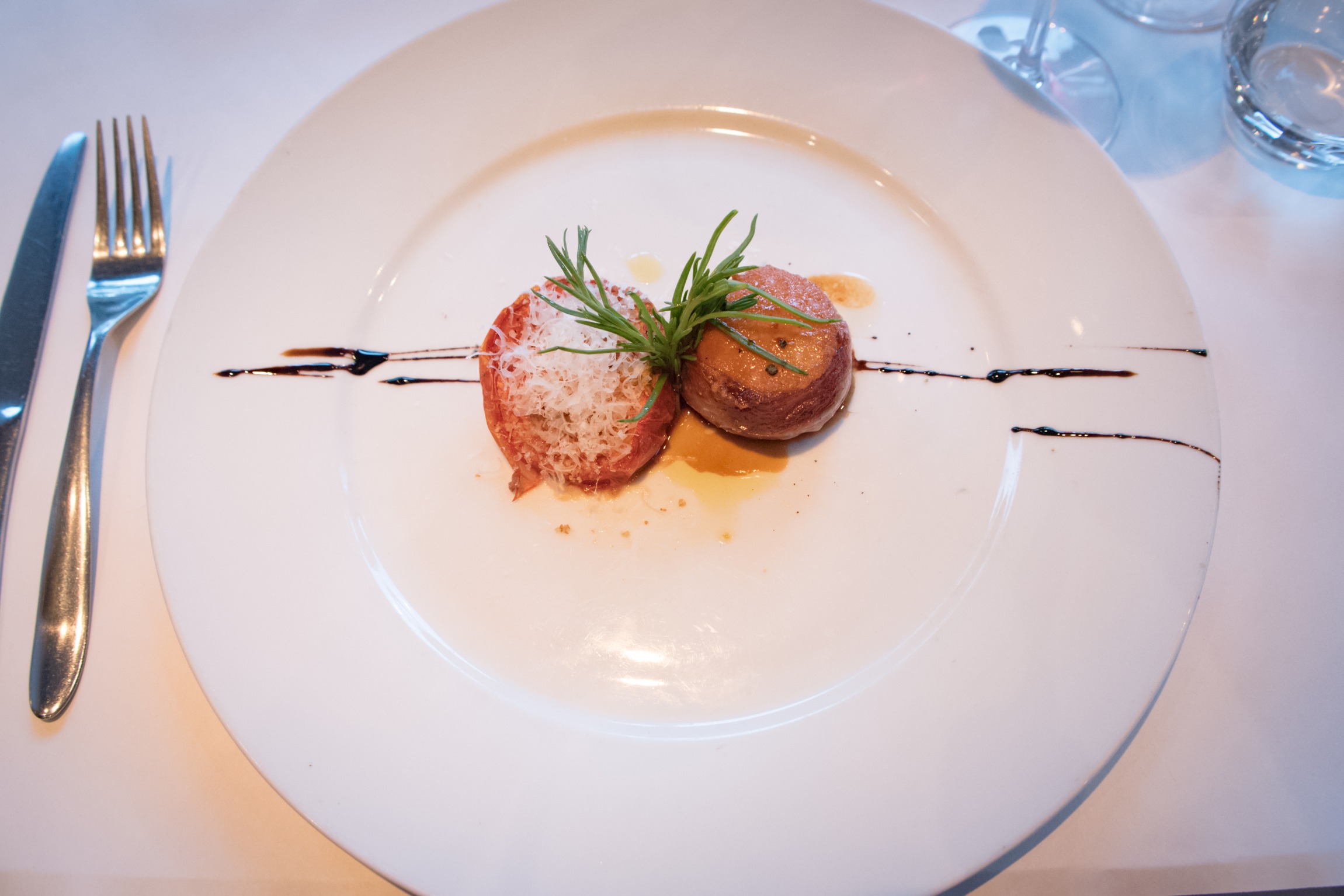Tandem, restaurant apportez votre vin dans Villeray - Sueda, tomate confite, pétoncle bardé de jambon
