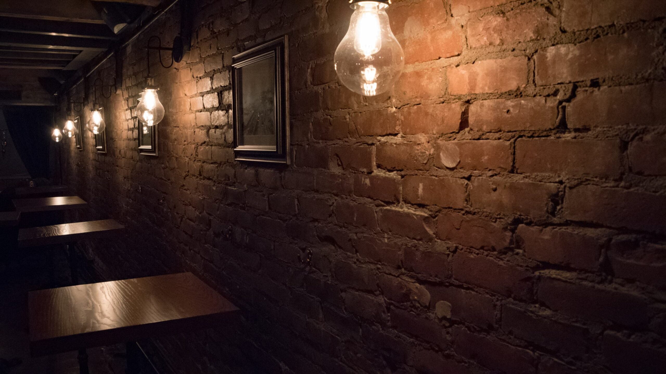 Le Coldroom, Montréal - Brique et bois