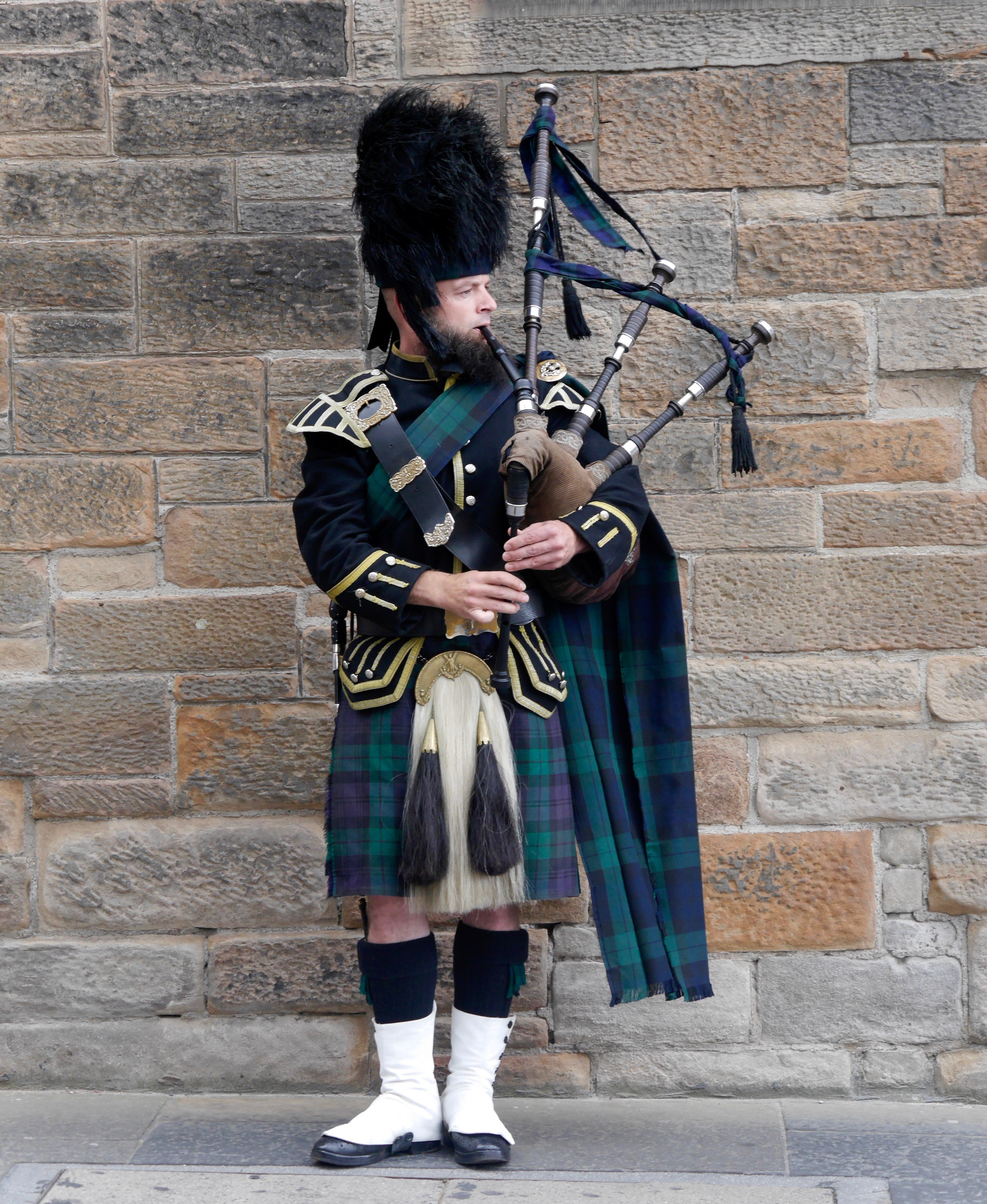 A scene from the city of Edinburgh