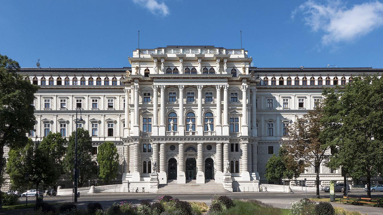 The exterior of the Justizpalast building in Vienna
