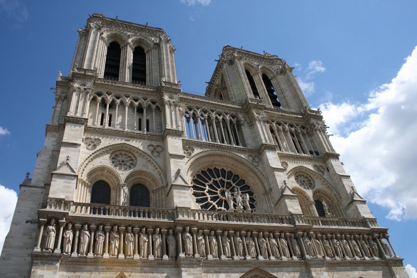 historical sites in Paris - Notre Dame Paris - CC0 / Public Domain