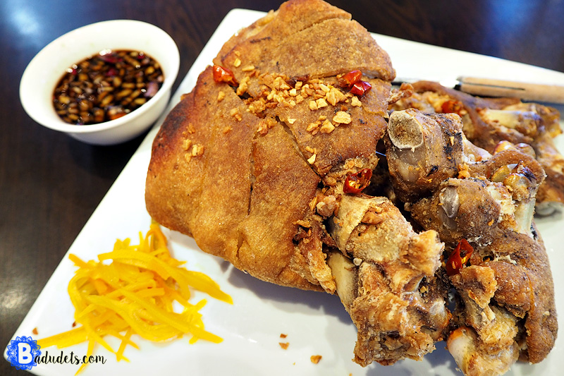 Andrew ZImmern Bizarre Foods Manila