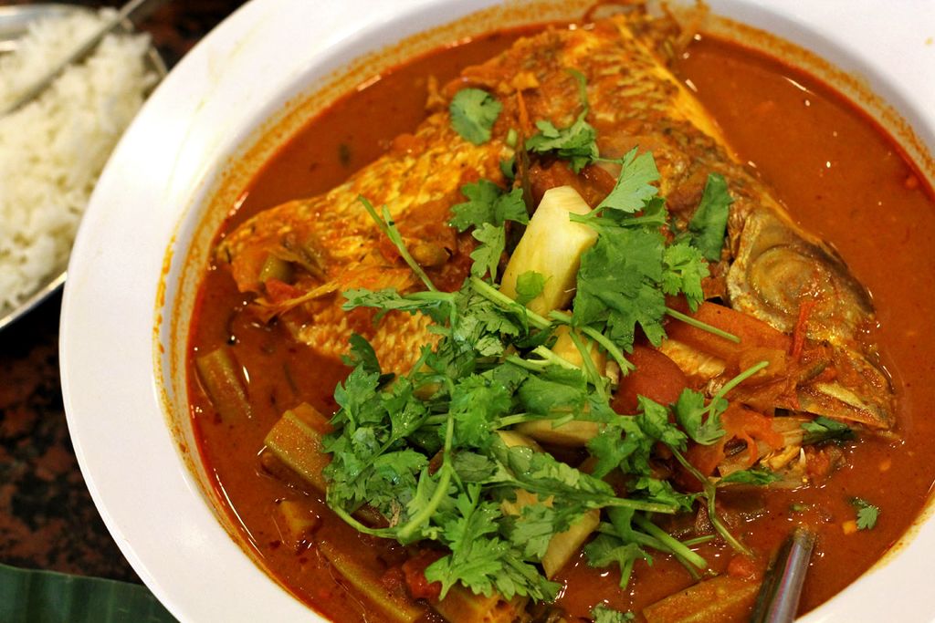 Delicious Destinations Singapore - Snapper fish head with curry