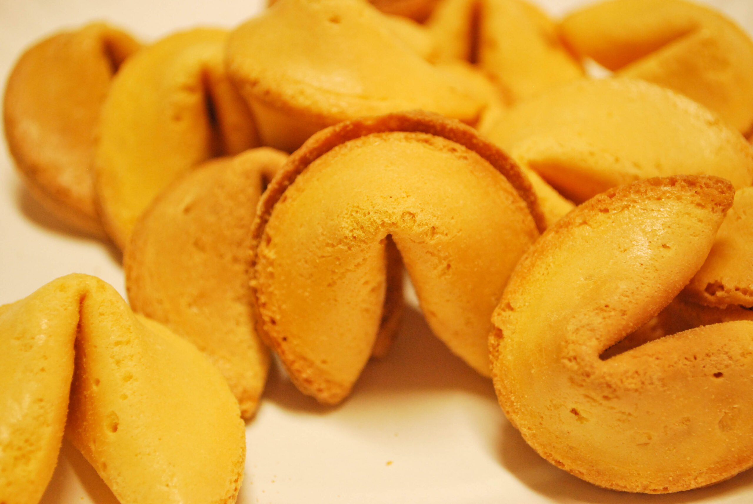 Andrew Zimmern Bizarre Foods Delicious Destinations San Francisco
Fortune cookies - photo by Ksayer1 under CC BY-SA 2.0