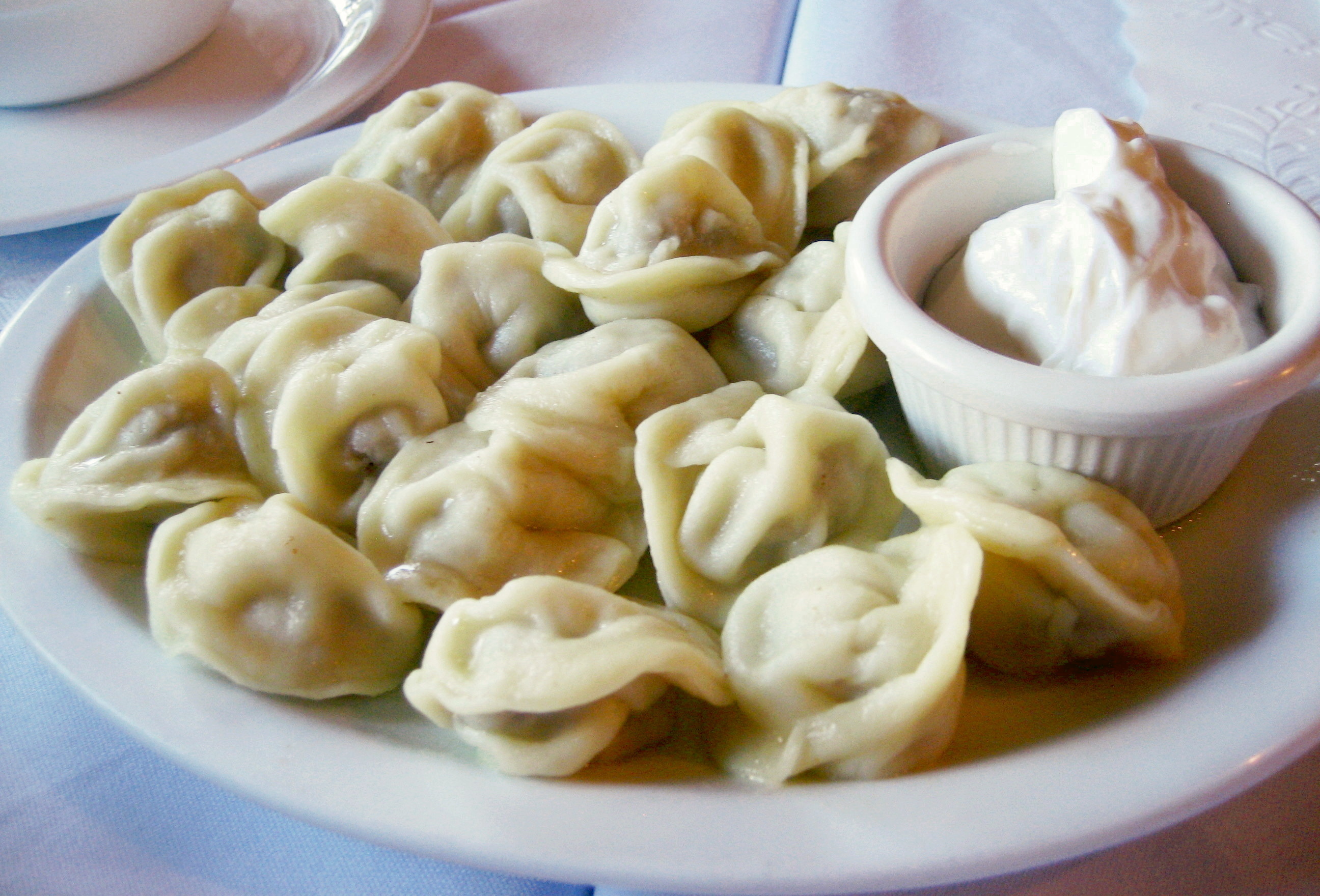 Andrew Zimmern Bizarre Foods Delicious Destinations Brooklyn - Pelmeni