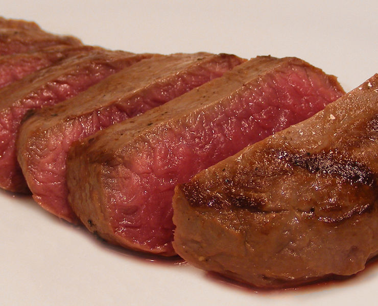 Anthony Bourdain Finland - Reindeer Steak - photo by FotoosVanRobin under CC-BY-SA-2.0