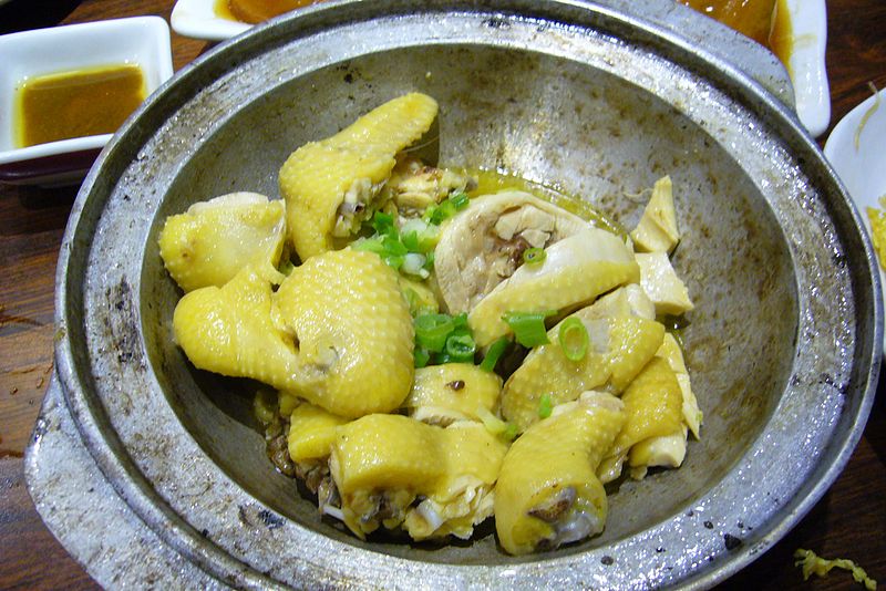 Dongjiang Salted Chicken, an example of Hakka cuisine - photo by Franchin under CC BY 2.5