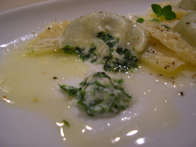Andrew Zimmern Bizarre Foods Delicious Destinations Genoa - Pansotti con Salsa alle Noci - photo by Jennifer under CC BY 2.0