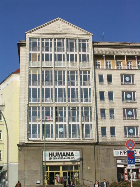 Humana at Frankfurter Tor - photo by Gryffindor under Public domain