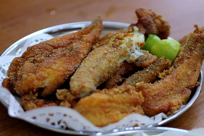 Delicious Destinations Mumbai - Bombay Duck - photo by Durvankur Patil under CC-BY-SA-4.0