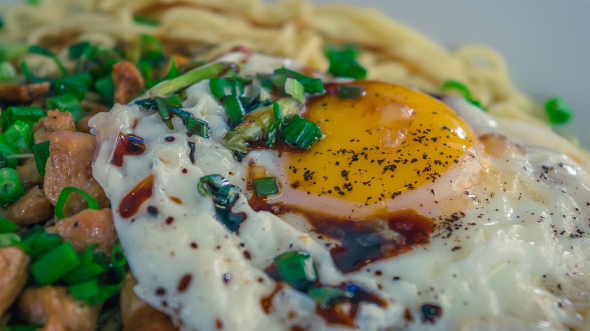 Lort Cha - photo by pxhere under CC0 Public Domain