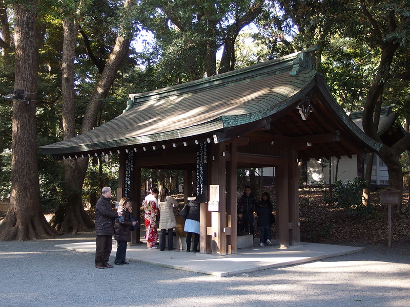 historical sites in Tokyo - Meiji Jingū - photo by Guilhem Vellut under CC BY 2.0
