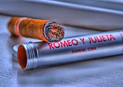 Romeo y Julieta cigar - photo by Andrew E. Larsen under CC BY-ND 2.0