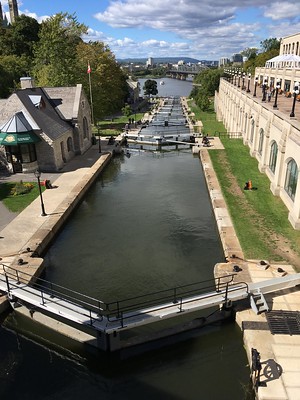 free things to do in Ottawa - a portion of Rideau Canal - photo by remundo under CC BY-SA 2.0