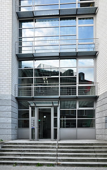 free things to do in Zurich - Entrance to the Moulagenmuseum in Zürich-Oberstrass - photo by Roland zh under CC-BY-SA-3.0