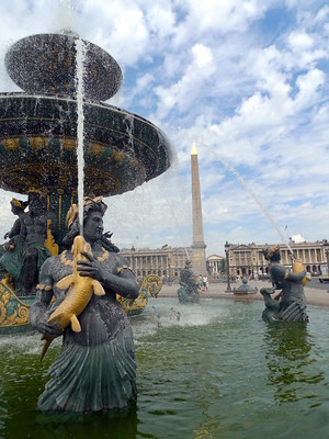 Place de la Concorde - photo by jean-louis Zimmermann under CC BY 2.0