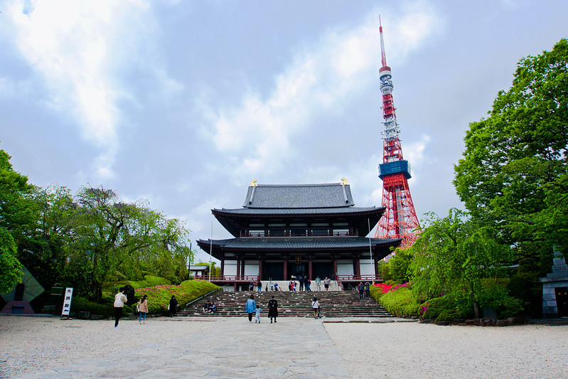 Zōjō-ji with the Tokyo Tower in the background - photo by Natalie Maguire under CC BY-SA 2.0