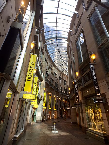 Sydney Arcade sur Pitt Street - photo par Kgbo sous CC-BY-SA-4.0