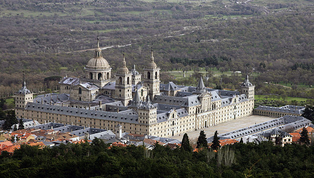 view of the entire El Escorial complex - photo by Hans Peter Schaefer under CC-BY-SA-3.0-migrated