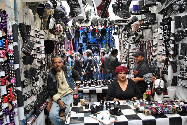 best shopping in Mexico City - a stall at Tianguis Cultural del Chopo - photo by ProtoplasmaKid under CC-BY-SA-3.0