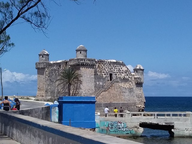 three days in Havana - Torreón de Cojímar - photo by Magaly Acevedo under CC-BY-SA-4.0