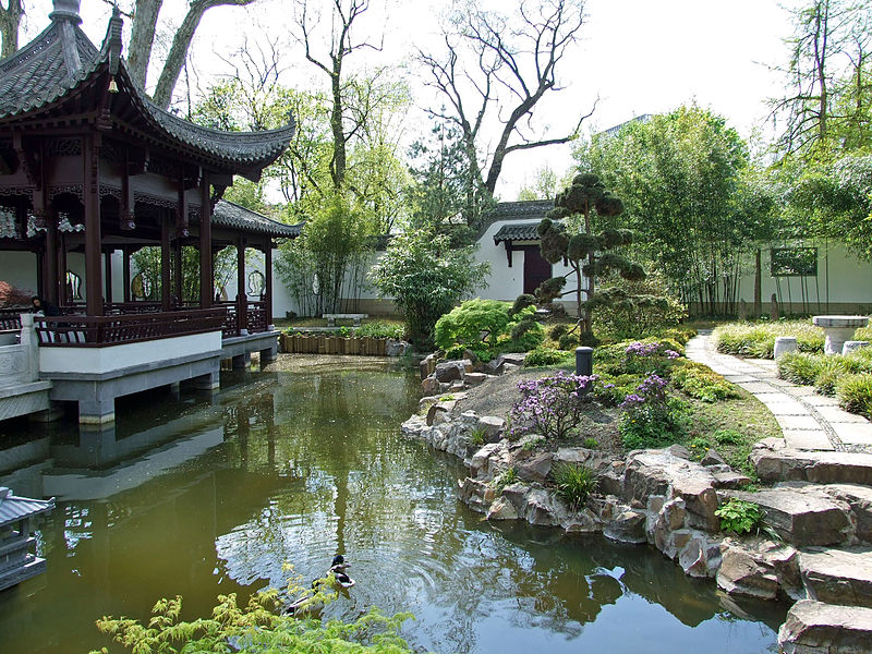 free things to do in Frankfurt - Garten des Himmlischen Friedens in Bethmannpark - photo by Dontworry under CC BY-SA 3.0