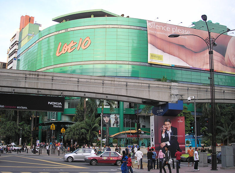 best shopping in Kuala Lumpur - Lot 10 shopping mall in Bukit Bintang, Kuala Lumpur - photo by User:Two hundred percent. under GFDL and CC-BY-SA-3.0,2.5,2.0,1.0