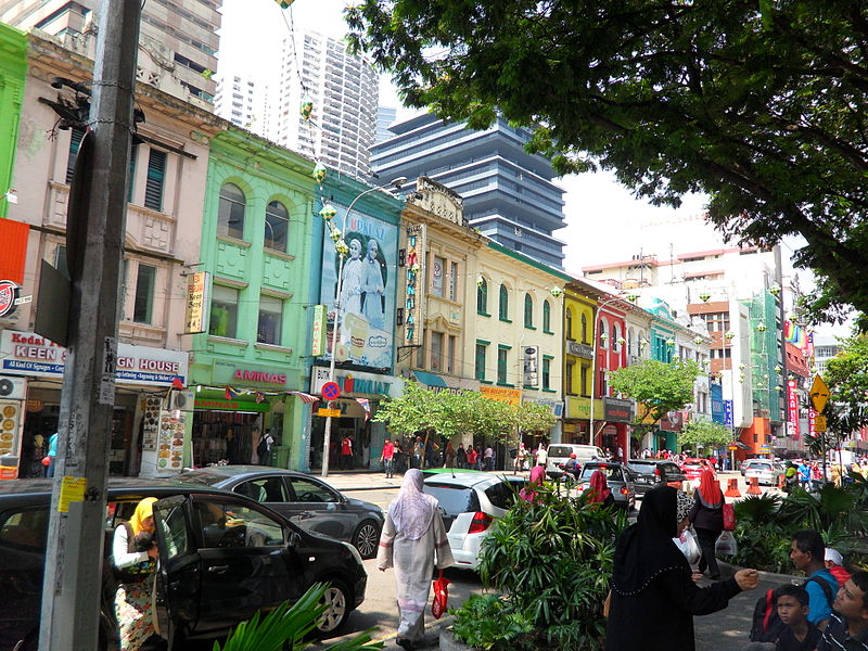 Three-storey 1920s/1930s colonial shoplots along Jalan Tuanku Abdul Rahman - photo by Bearsmalaysia under CC-BY-SA-3.0