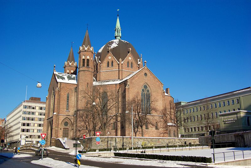 free things to do in Oslo - Trefoldighetskirken in Oslo, Norway - photo by Bjørn Erik Pedersen under CC-BY-SA-3.0-migrated, GFDL and CC-BY-SA-2.5,2.0,1.0
