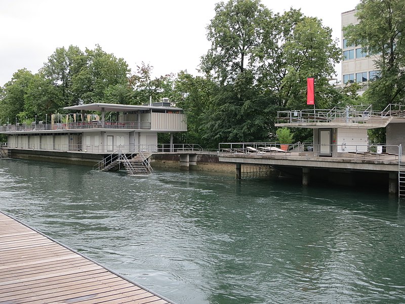 A deserted Flussbad Oberer Letten during the cold months - photo by Paebi under CC-BY-SA-4.0