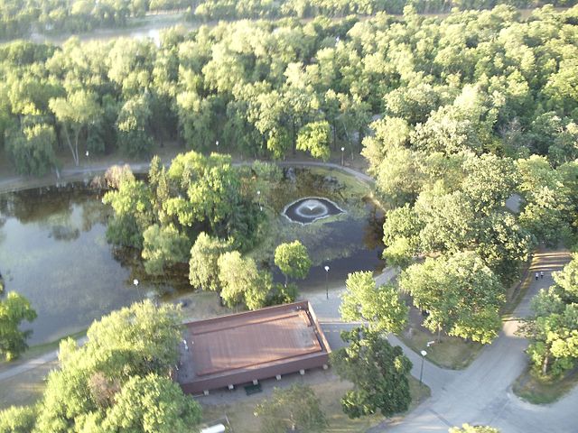 St. Vital Park - photo by Greg N under CC-BY-SA-3.0