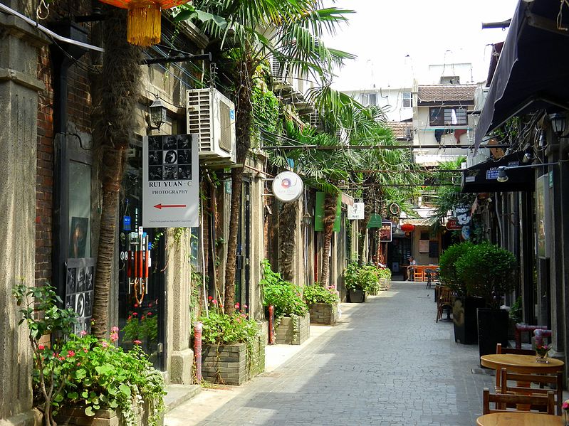 One of the alleys in Tianzifang - photo by lienyuan lee under CC-BY-3.0