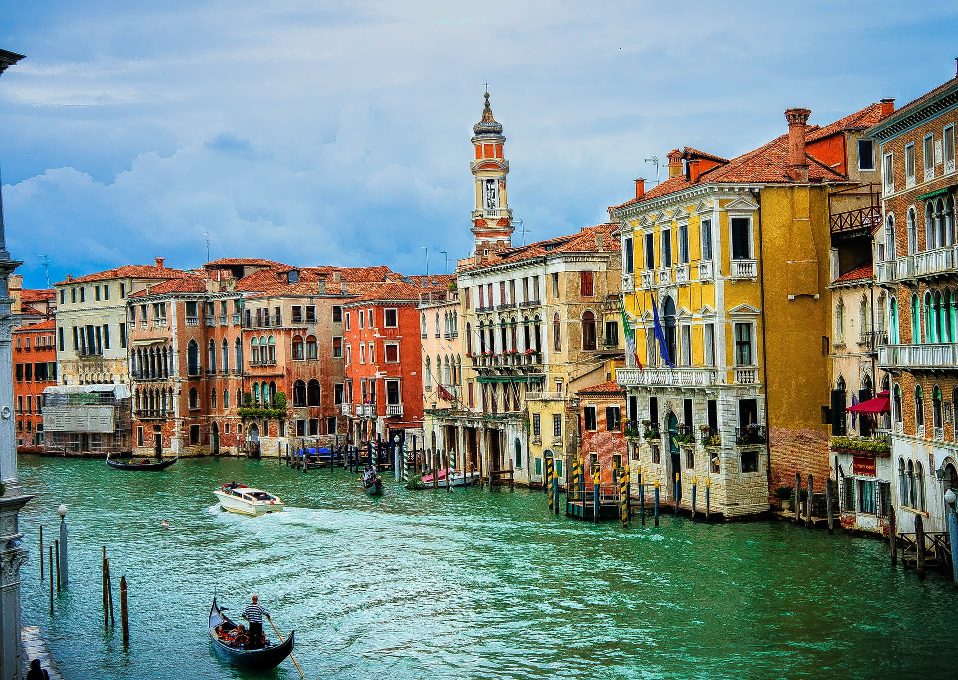 Venice - photo by Michelle Maria from Pixabay under Pixabay License