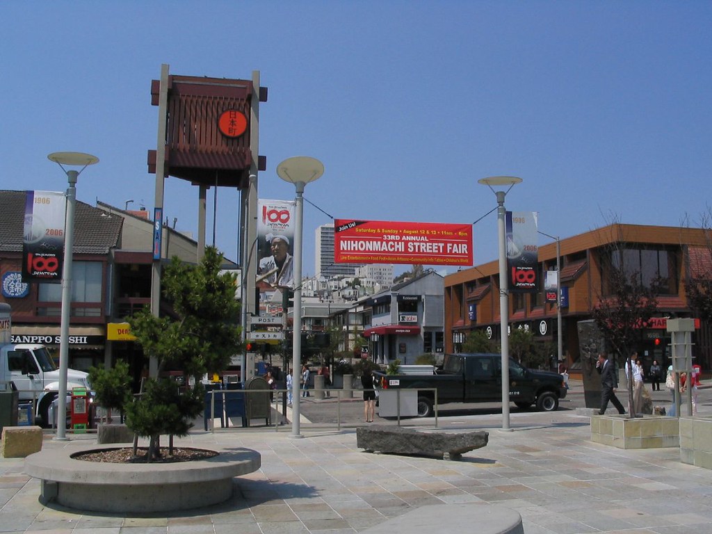 Peace Plaza in Japantown - photo by Ken Lund under CC BY-SA 2.0