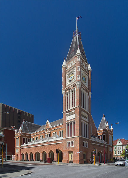 free things to do in Perth - Perth Town Hall - photo by JJ Harrison (https://www.jjharrison.com.au/) under CC-BY-SA-3.0