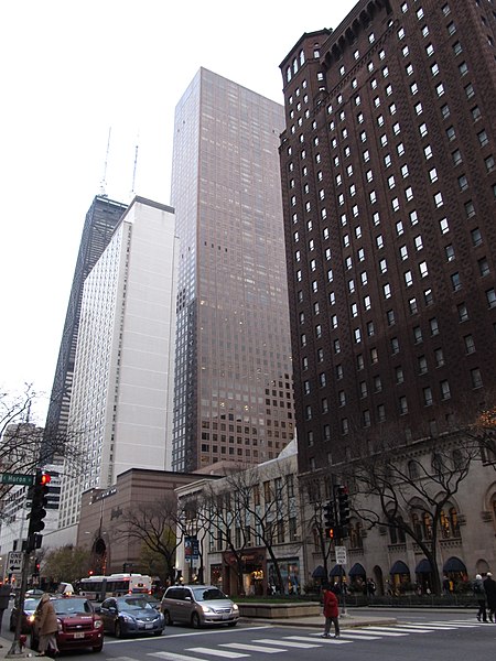 The Magnificent Mile, sometimes referred to as The Mag Mile - photo by Ken Lund from Reno, Nevada, USA under CC-BY-SA-2.0