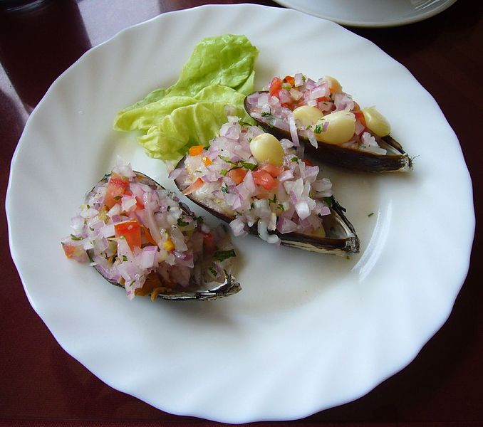 Mussels appetizer - photo by Yan-Di Chang under CC-BY-2.0