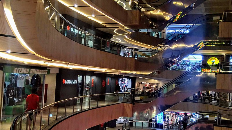 Inside Blok M Plaza in the evening - photo by Vulphere under CC-BY-4.0