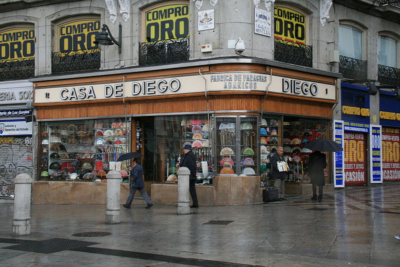 Casa de Diego along Puerta del Sol - photo by Tamorlan under CC-BY-SA-3.0