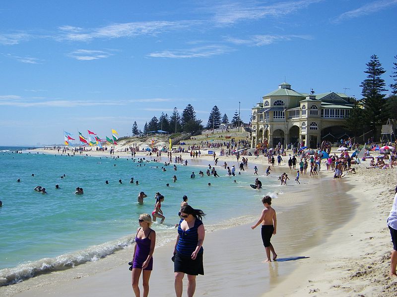 free things to do in Perth - Cottesloe Beach - photo by Michael_Spencer from Perth, WA, Australia under CC-BY-2.0