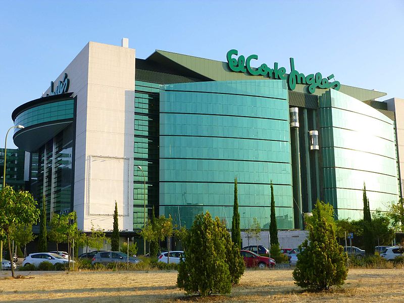 El Corte Inglés at Centro Comercial Sanchinarro on Calle Margarita de Parma - photo by Zarateman under CC-Zero