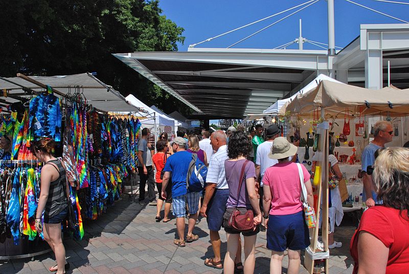 free things to do in Portland, Oregon - Some of the stalls at Portland Saturday Market - photo by Steve Morgan under CC-BY-SA-3.0
