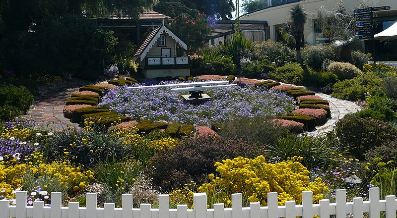 The Floral Clock at Kings Park and Botanic Garden - photo by grumpylumixuser under CC-BY-3.0