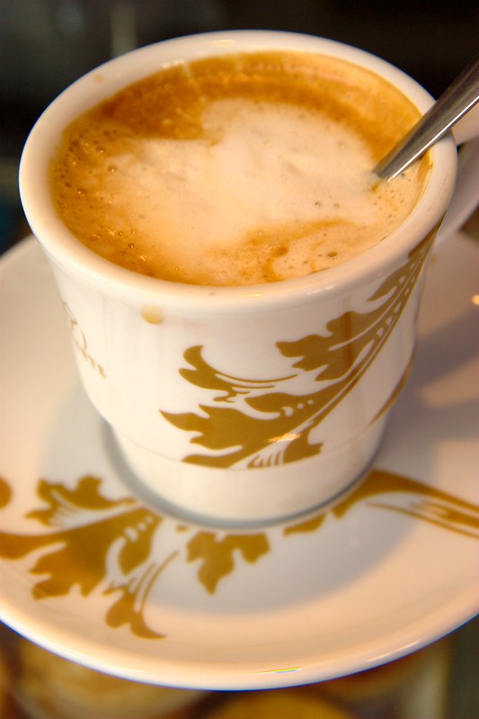 Anthony Bourdain Espagne - Café espagnol - photo par Jun sous licence CC BY-SA 2.0