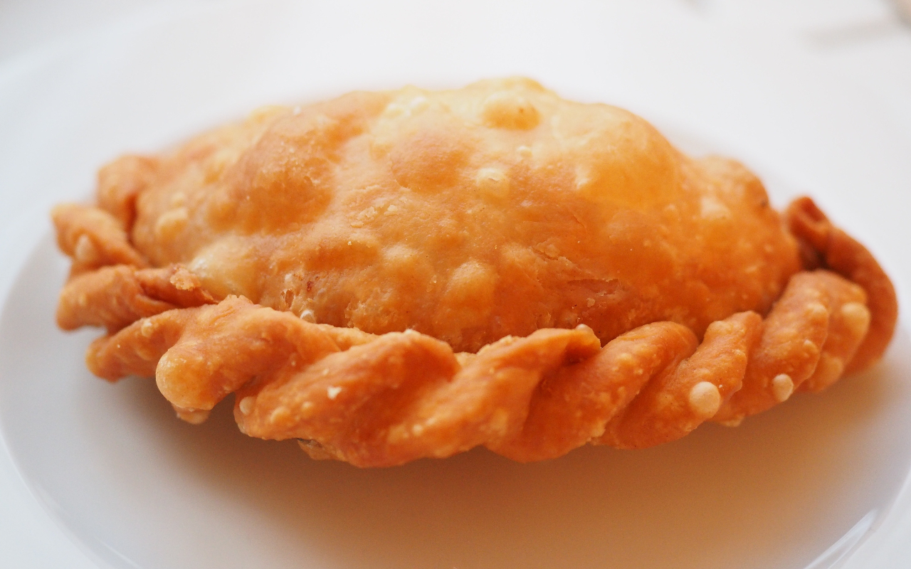 Empanada - photo from peakpx.com under CC0 1.0