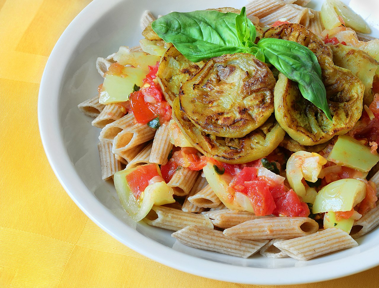 Pasta with Laban - photo by Petar Milošević under CC-BY-SA-4.0